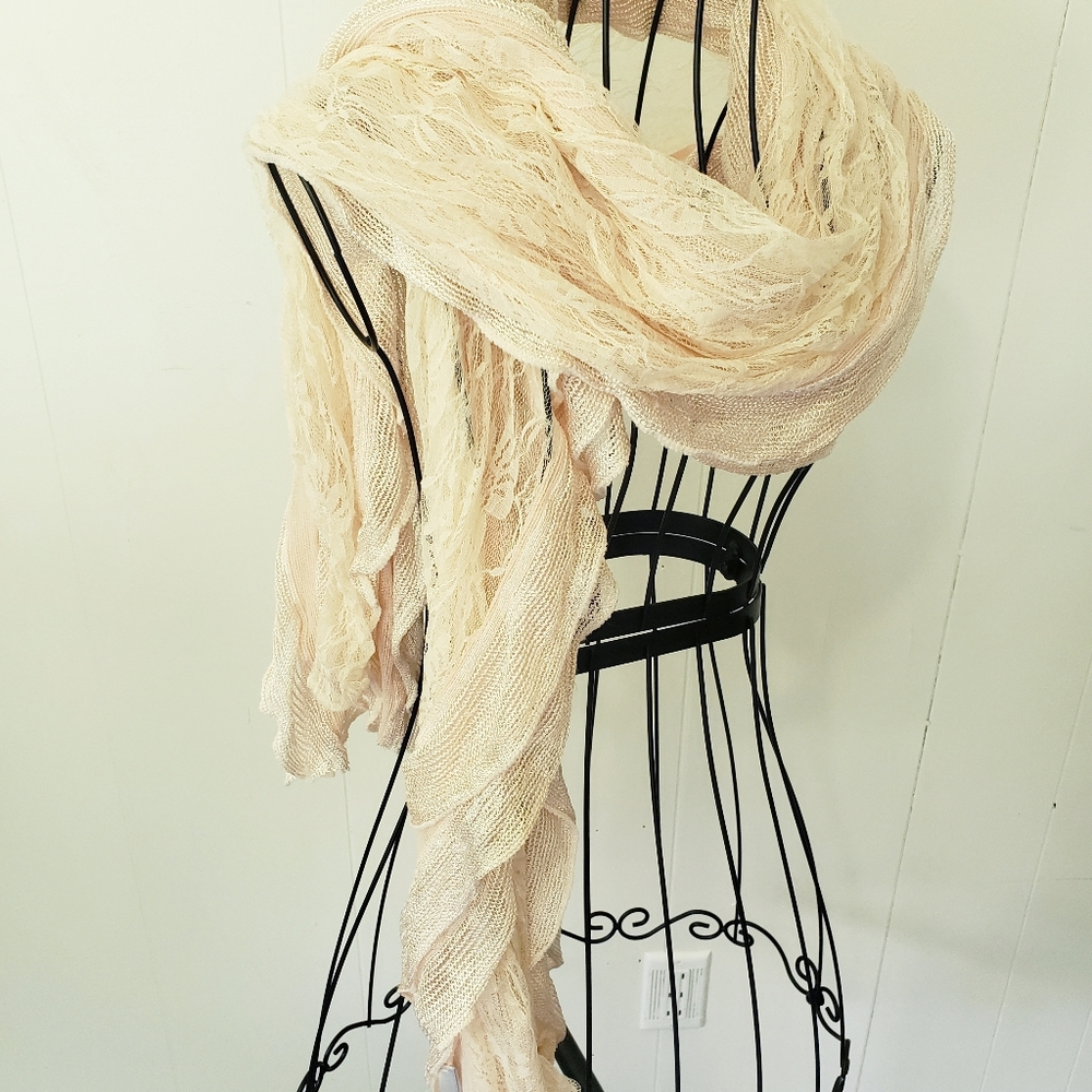 Charlotte Russe lace scarf in blush